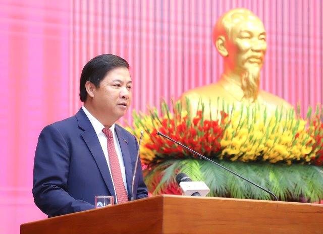 Tân Bí thư Thành ủy Đà Nẵng Lương Nguyễn Minh Triết phát biểu nhận nhiệm vụ.