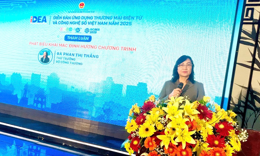 Thứ trưởng Bộ Công Thương Phan Thị Thắng phát biểu khai mạc Hội nghị