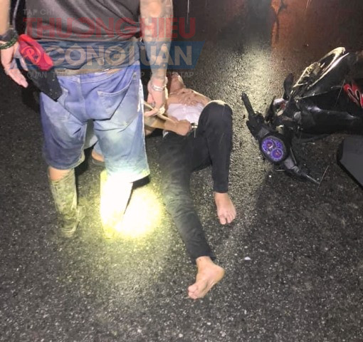 Vụ tai nạn tối hôm 29/10/2023 trước cây xăng Gia Nguyễn Tâm( Khu đô thị sinh thái Golden Hills) Vụ tai nạn tối hôm 29/10/2023 trước cây xăng Gia Nguyễn Tâm( Khu đô thị sinh thái Golden Hills)