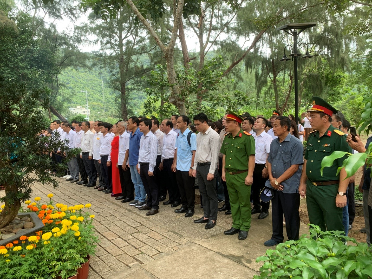 Kỷ niệm 123 năm ngày sinh, 83 năm ngày mất Tổng Bí Thư Lê Hồng Phong