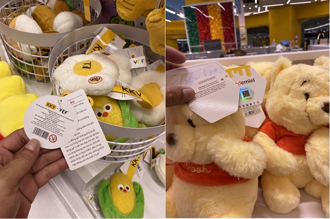 Hay thậm chí cả gấu bông cũng không hề xuất hiện dấu hợp quy (CR) hay dấu hiệu của việc sản phẩm đã được cơ quan nhà nước kiểm tra về độ an toàn cũng như chất lượng sản phẩm theo quy định Hay thậm chí cả gấu bông cũng không hề xuất hiện dấu hợp quy (CR) hay dấu hiệu của việc sản phẩm đã được cơ quan nhà nước kiểm tra về độ an toàn cũng như chất lượng sản phẩm theo quy định