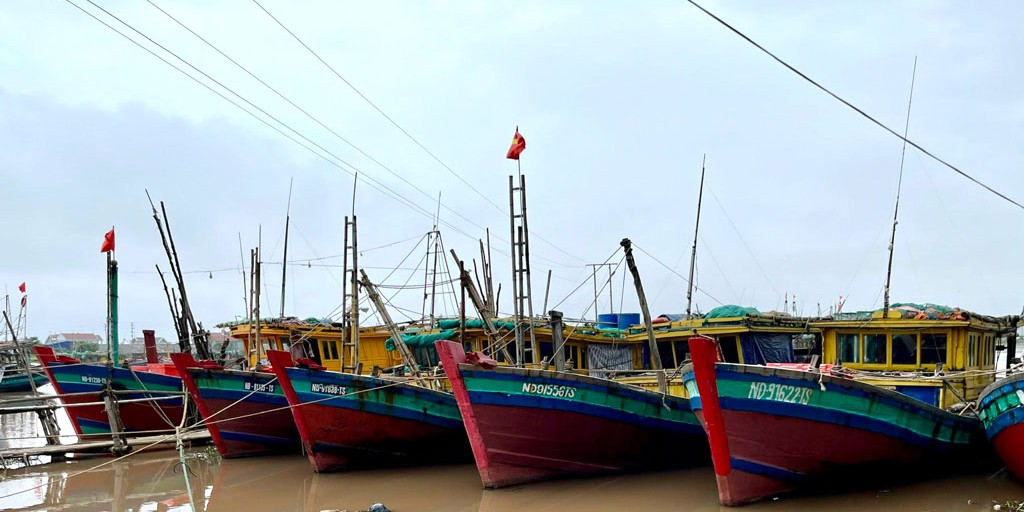 Các địa phương ven biển chủ động kiểm tra, nắm chắc số lượng tàu, thuyền hoạt động trên biển