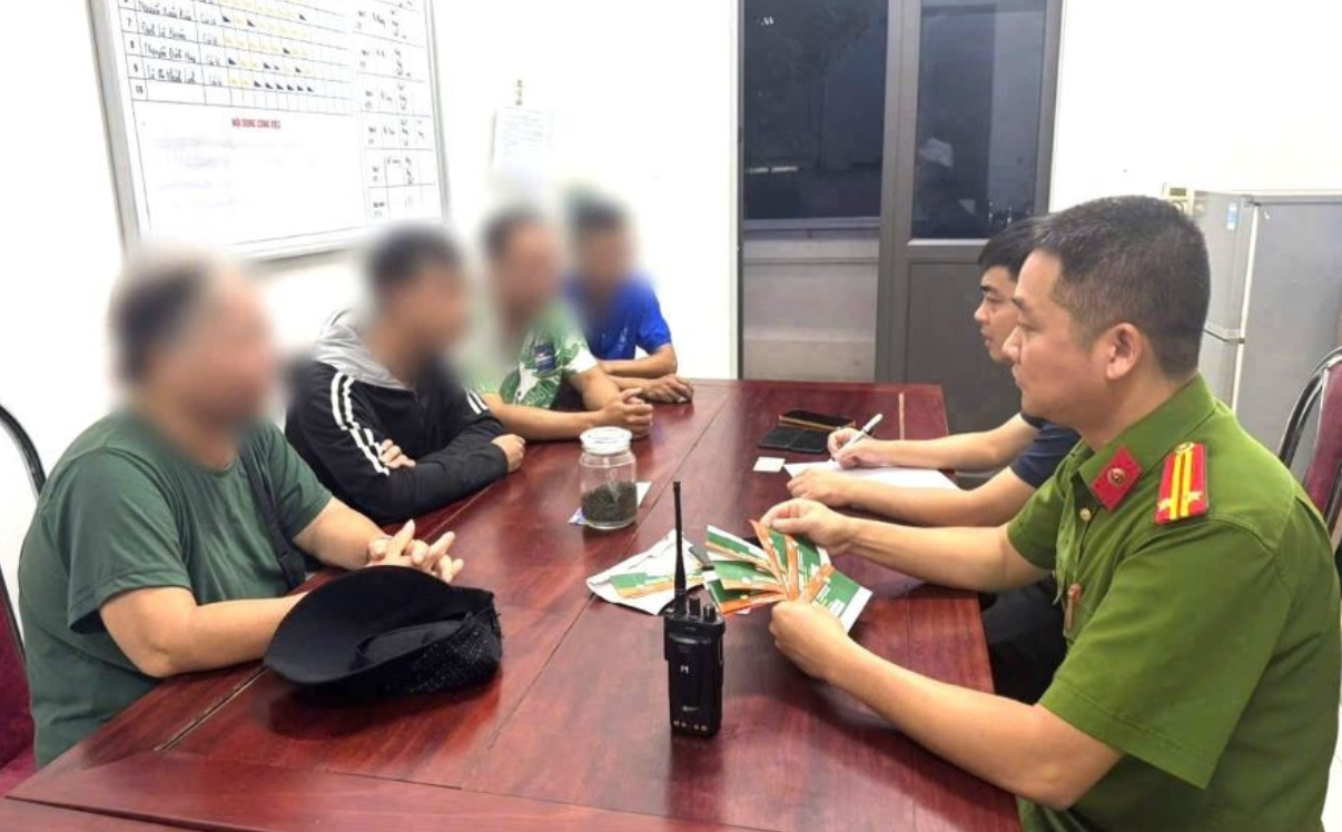 Phú Thọ: Xử lý bãi trông xe trái phép, ‘phe vé’ trận U23 Việt Nam và U23 Singapore