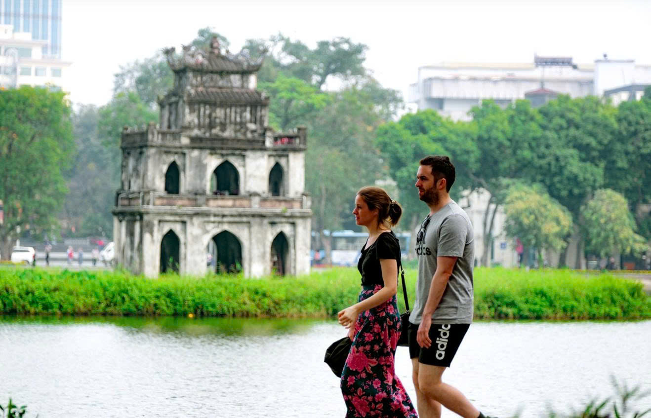 Lượng khách quốc tế đến Việt Nam trong 8 tháng năm 2025 đạt trên 13,9 triệu lượt, ghi nhận mức tăng 21,7% so với cùng kỳ năm trước. Lượng khách quốc tế đến Việt Nam trong 8 tháng năm 2025 đạt trên 13,9 triệu lượt, ghi nhận mức tăng 21,7% so với cùng kỳ năm trước.