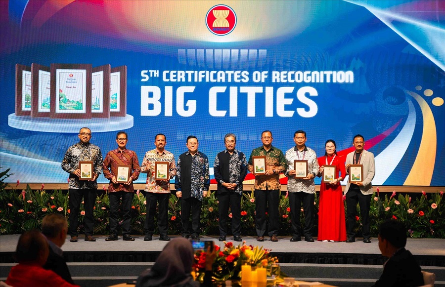 Thành phố Hải Phòng được vinh danh tại Lễ trao Chứng nhận công nhận (COR) lần thứ 5. Ảnh: Bùi Hoàn - PV TTXVN tại Malaysia