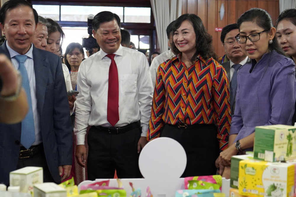 Kết nối giao thương Việt Nam - Campuchia: Sắp diễn ra Hội nghị thúc đẩy thương mại biên giới