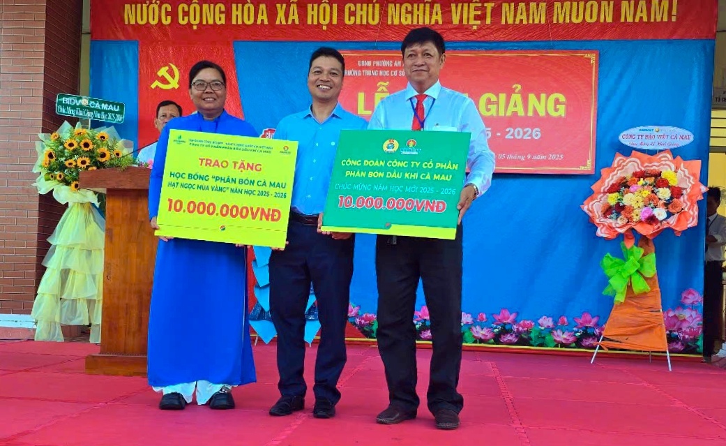 PVCFC dành hơn 3 tỷ đồng trao học bổng năm học mới 2025–2026