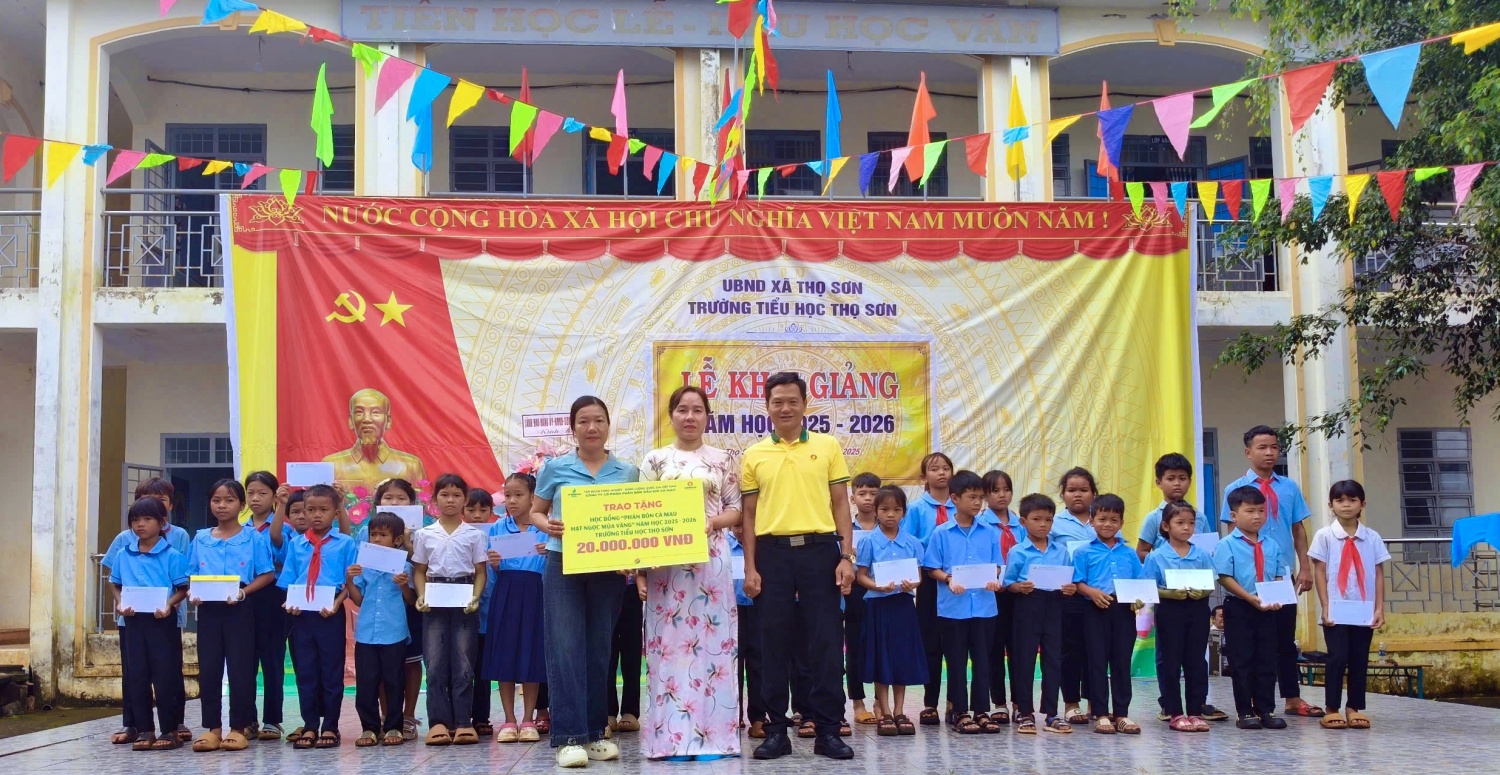 Phân bón Cà Mau khẳng định cam kết lâu dài - Phát triển bền vững gắn liền với trách nhiệm cộng đồng và tương lai thế hệ trẻ