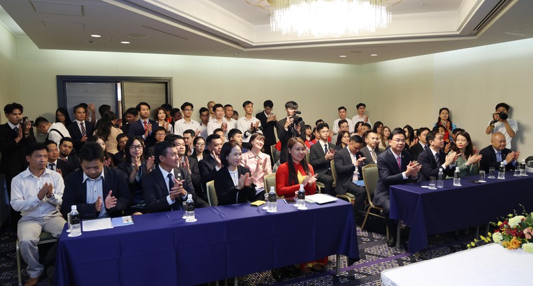 Ý kiến của bà con cộng đồng người Việt Nam đều thể hiện 