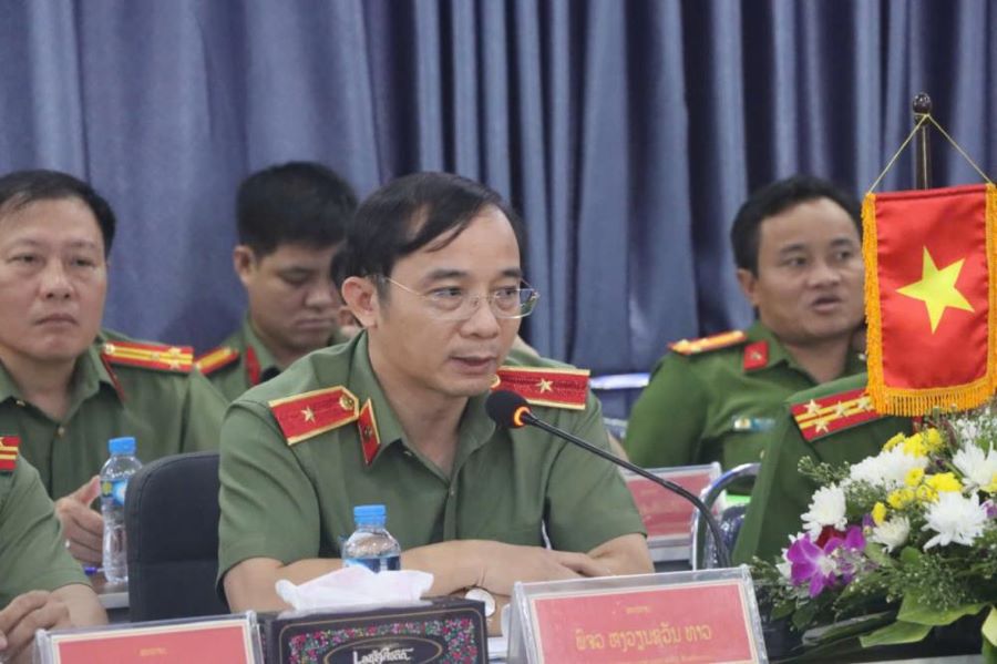 Thiếu tướng Nguyễn Xuân Thao - Giám đốc Công an Hà Tĩnh phát biểu tại hội nghị. Thiếu tướng Nguyễn Xuân Thao - Giám đốc Công an Hà Tĩnh phát biểu tại hội nghị.