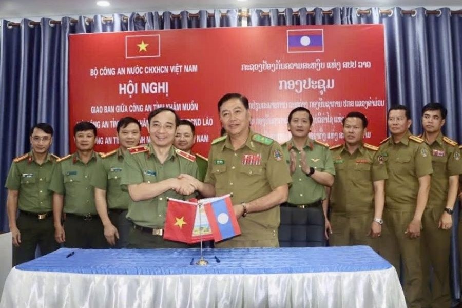 Công an 3 tỉnh: Hà Tĩnh - Bolikhămxay - Khăm Muồn phối hợp đảm bảo tốt an ninh biên giới