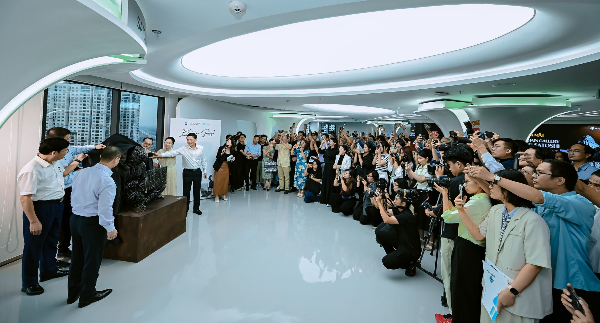 Sự kiện thu hút sự tham gia của nhiều cơ quan quản lý nhà nước và hơn 300 người tham dự đến từ các cộng đồng Web3 trên toàn quốc.