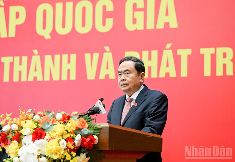 Chủ tịch Quốc hội Trần Thanh Mẫn phát biểu khai mạc hội thảo. (Ảnh: DUY LINH)