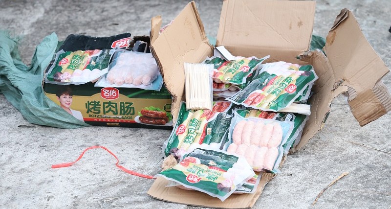 Lô hàng hóa vi phạm Lô hàng hóa vi phạm