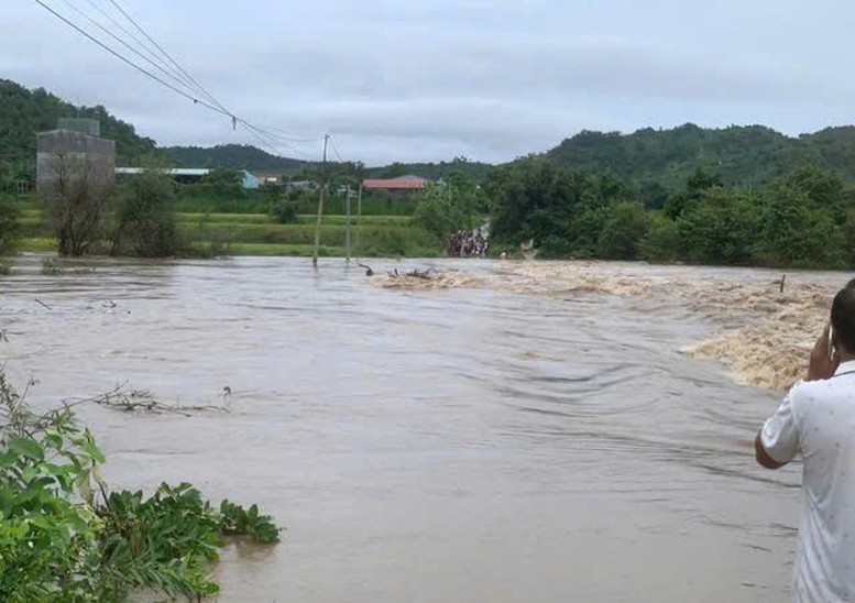 Cảnh báo cấp độ rủi ro thiên tai do lũ quét, sạt lở đất, sụt lún đất do mưa lũ