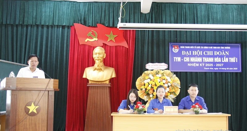 Đoàn Chủ tịch điều hành Đại hội Chi đoàn TYM chi nhánh Thanh Hóa lần thứ I, nhiệm kỳ 2025-2027. Đoàn Chủ tịch điều hành Đại hội Chi đoàn TYM chi nhánh Thanh Hóa lần thứ I, nhiệm kỳ 2025-2027.