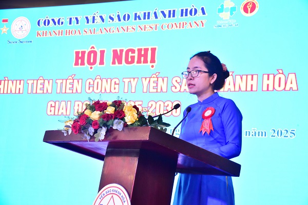 Báo cáo tham luận của các tập thể và cá nhân điển hình tiên tiến