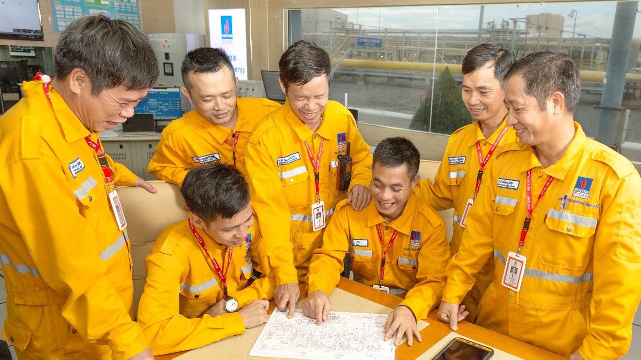 Người lao động PV GAS SE làm việc tại GDC Phú Mỹ Người lao động PV GAS SE làm việc tại GDC Phú Mỹ