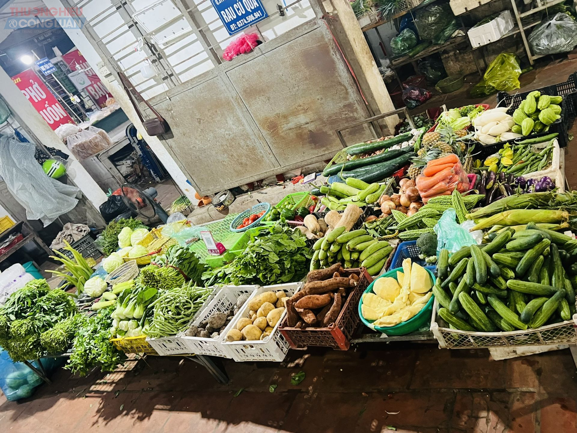 Nhiều mặt hàng tăng giá đến 50%