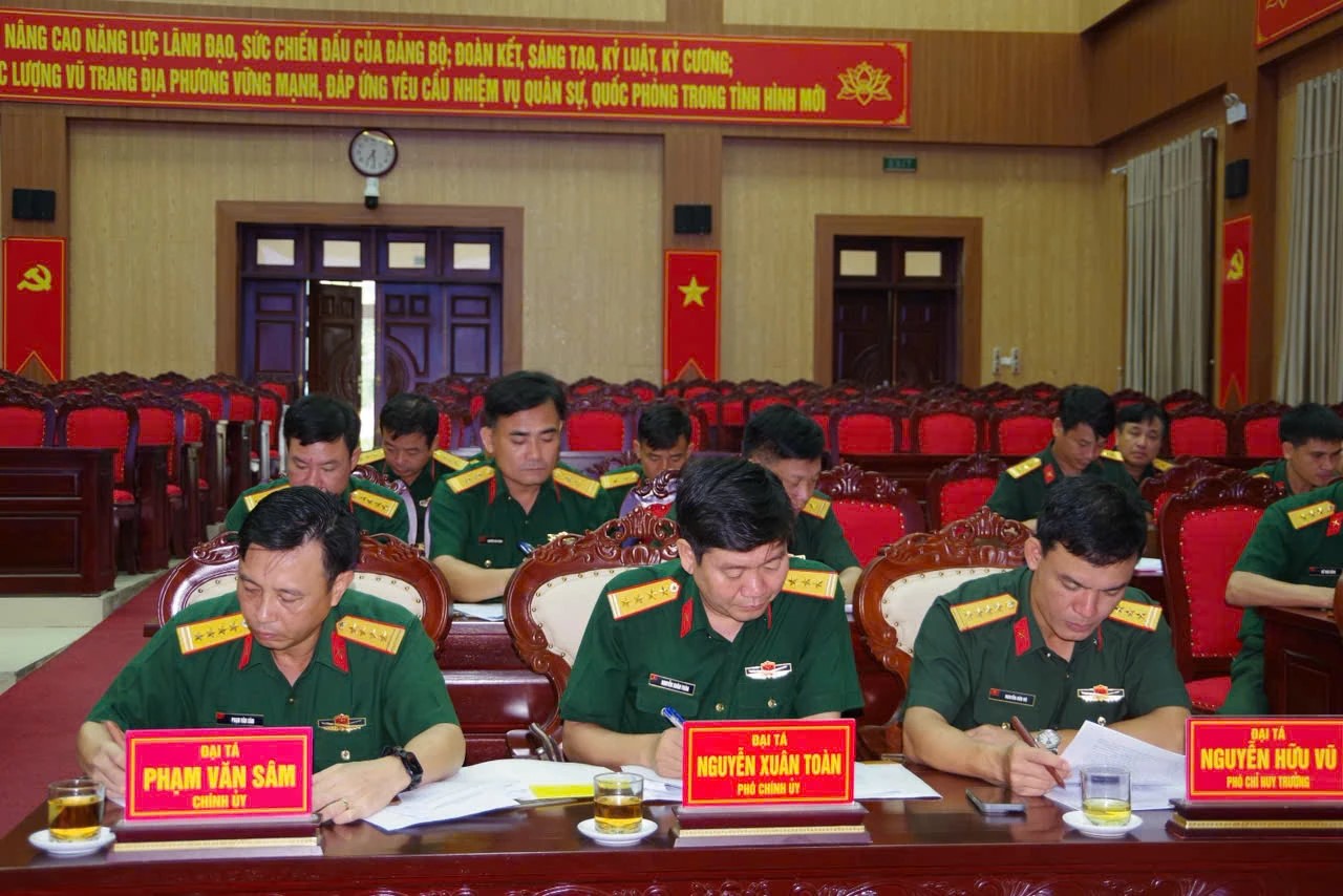 Bộ CHQS tỉnh Thanh Hóa vừa tổ chức kiểm tra nhận thức chính trị cán bộ cao cấp, trung cấp chủ trì cơ quan đơn vị Bộ CHQS tỉnh Thanh Hóa vừa tổ chức kiểm tra nhận thức chính trị cán bộ cao cấp, trung cấp chủ trì cơ quan đơn vị