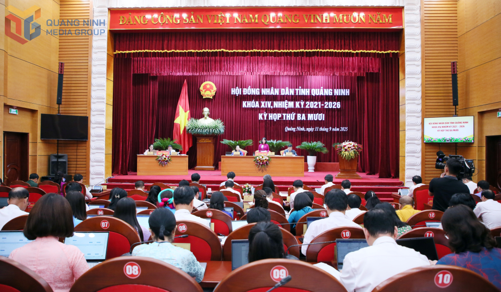 Kỳ họp thứ 30 HĐND tỉnh Quảng Ninh khoá XIV thông qua 14 nghị quyết quan trọng