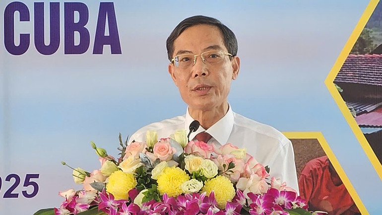 Phó Chủ tịch Ủy ban nhân dân tỉnh Thanh Hóa Đầu Thanh Tùng