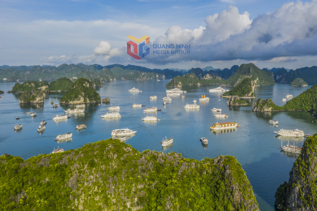 Quảng Ninh thành lập Ban Quản lý Di sản thế giới Vịnh Hạ Long - Yên Tử. Quảng Ninh thành lập Ban Quản lý Di sản thế giới Vịnh Hạ Long - Yên Tử.
