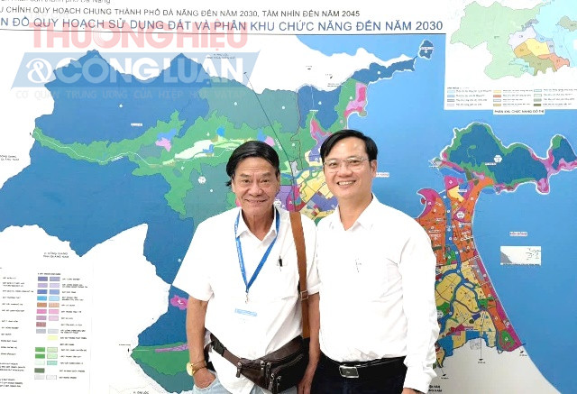 Ông Lê Văn Tuấn - Phó Giám đốc Sở Xây dựng TP. Đà Nẵng với Phóng viên Thương hiệu & Công luận.