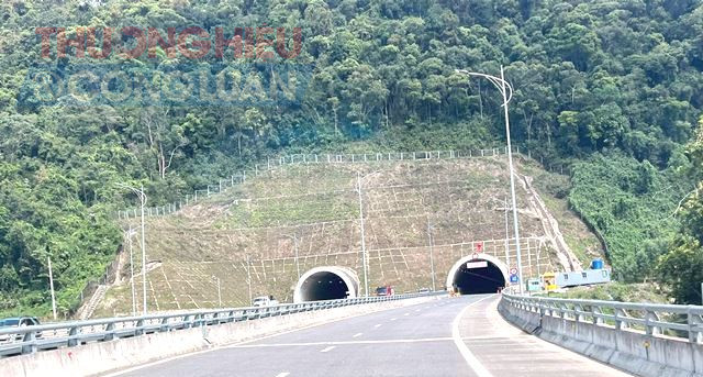 Tuyến đường đi qua hầm Mũi Trâu, nối giữa TP. Đà Nẵng và tỉnh Thừa Thiên Huế . Tuyến đường đi qua hầm Mũi Trâu, nối giữa TP. Đà Nẵng và tỉnh Thừa Thiên Huế .