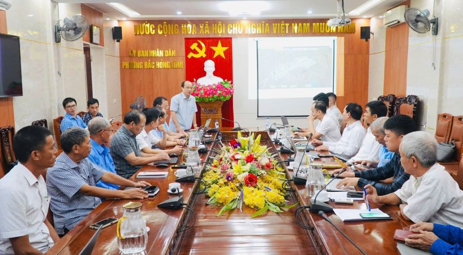 Các đại biểu dự hội nghị.