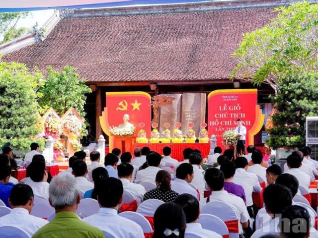 Nghệ An trang trọng tổ chức lễ tưởng niệm 56 năm ngày mất Chủ tịch Hồ Chí Minh.