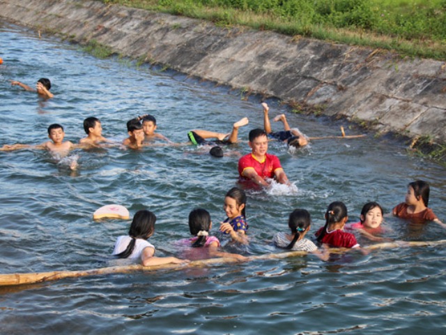 Quảng Trị: Tăng cường kỹ năng truyền thông về phòng, chống đuối nước trẻ em