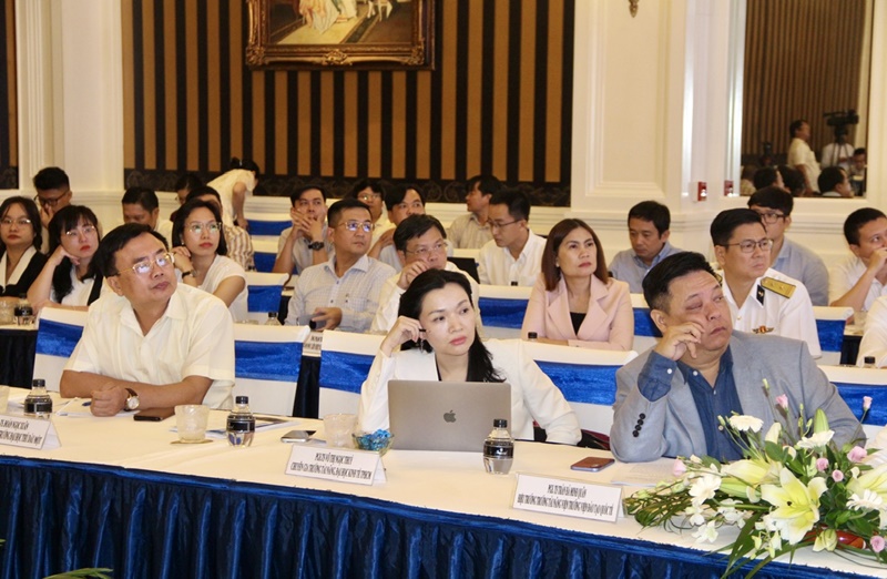 Các đại biểu đề xuất nhiều giải pháp trọng tâm