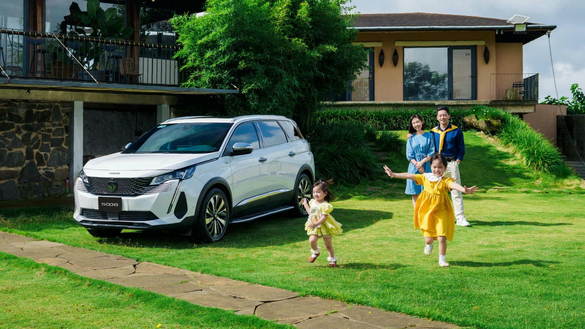 Peugeot 5008 được ưu đãi lên đến 100% lệ phí trước bạ