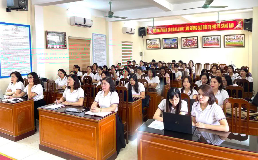 Đẩy mạnh chuyển đổi số: Hưng Yên tập huấn ứng dụng AI trong giáo dục tiểu học