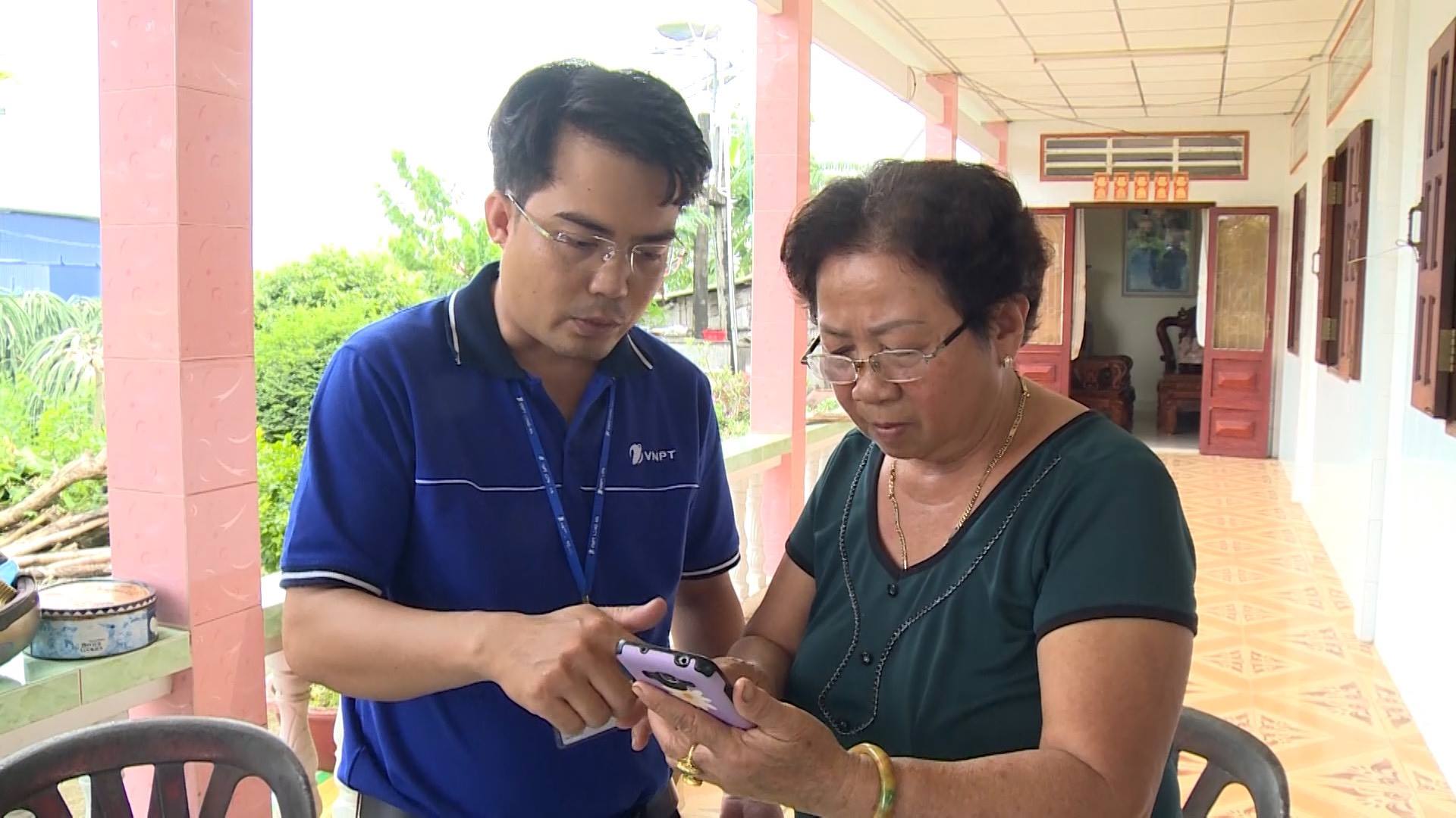 Phát huy vai trò người cao tuổi trong chuyển đổi số, chuyển đổi xanh và khởi nghiệp Phát huy vai trò người cao tuổi trong chuyển đổi số, chuyển đổi xanh và khởi nghiệp