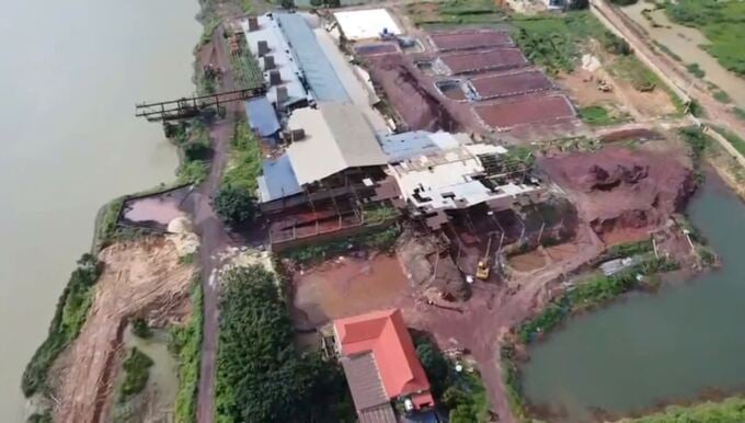 Bắc Ninh: Khởi tó 3 đối tượng đổ trộm hơn 900 tấn chất thải ra môi trường