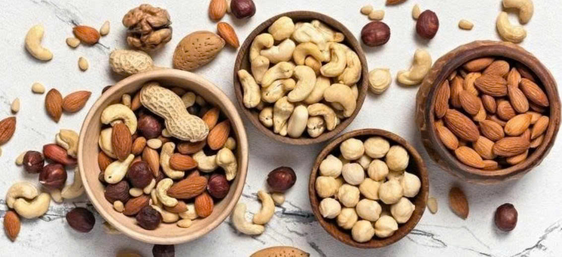 Điểm danh 12 loại hạt ăn vặt cực lợi cho mẹ bầu và em bé trong bụng