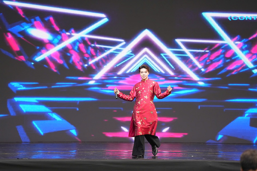 Ca sĩ Lưu Quốc Vượng đại diện Việt Nam tỏa sáng tại Liên hoan Vũ điệu Văn hoá quốc tế 2025