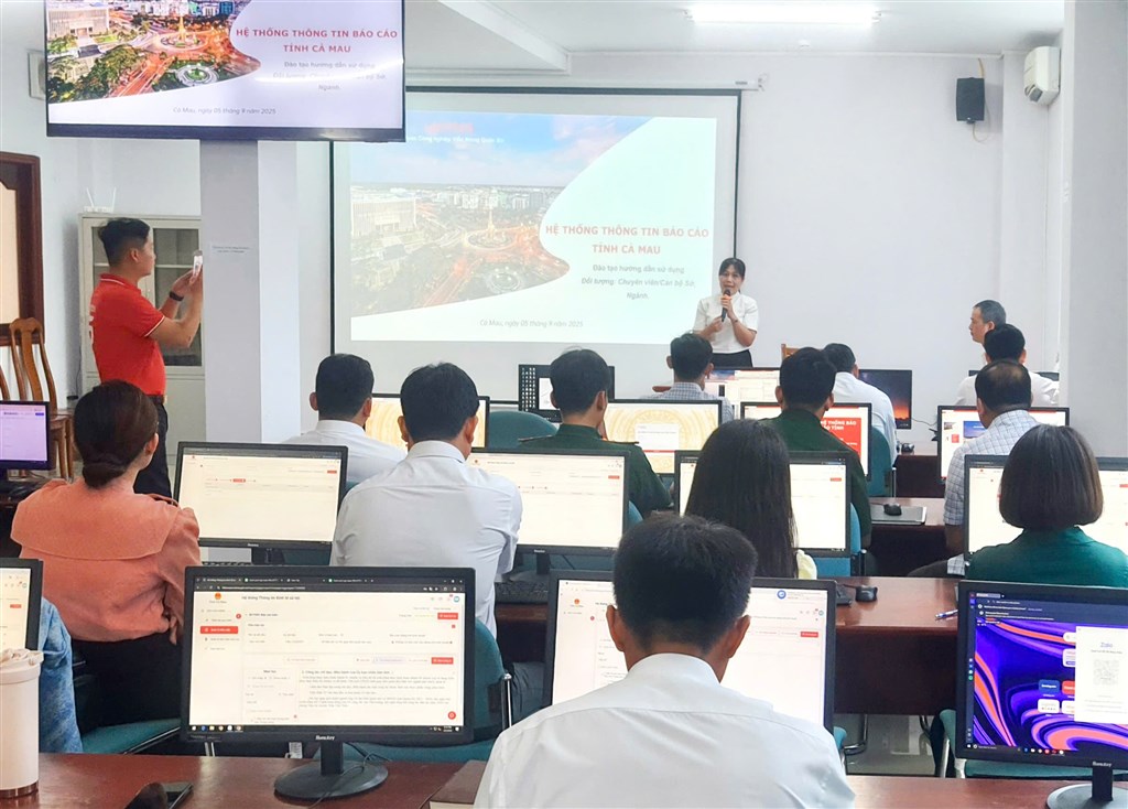 Cà Mau triển khai vận hành, khai thác và sử dụng hệ thống thông tin báo cáo