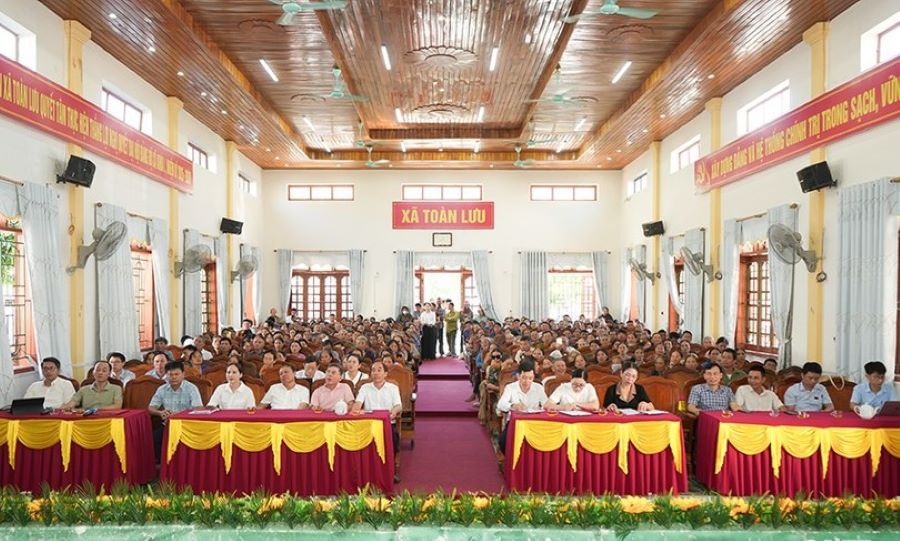 Các đại biểu tham dự hội nghị.