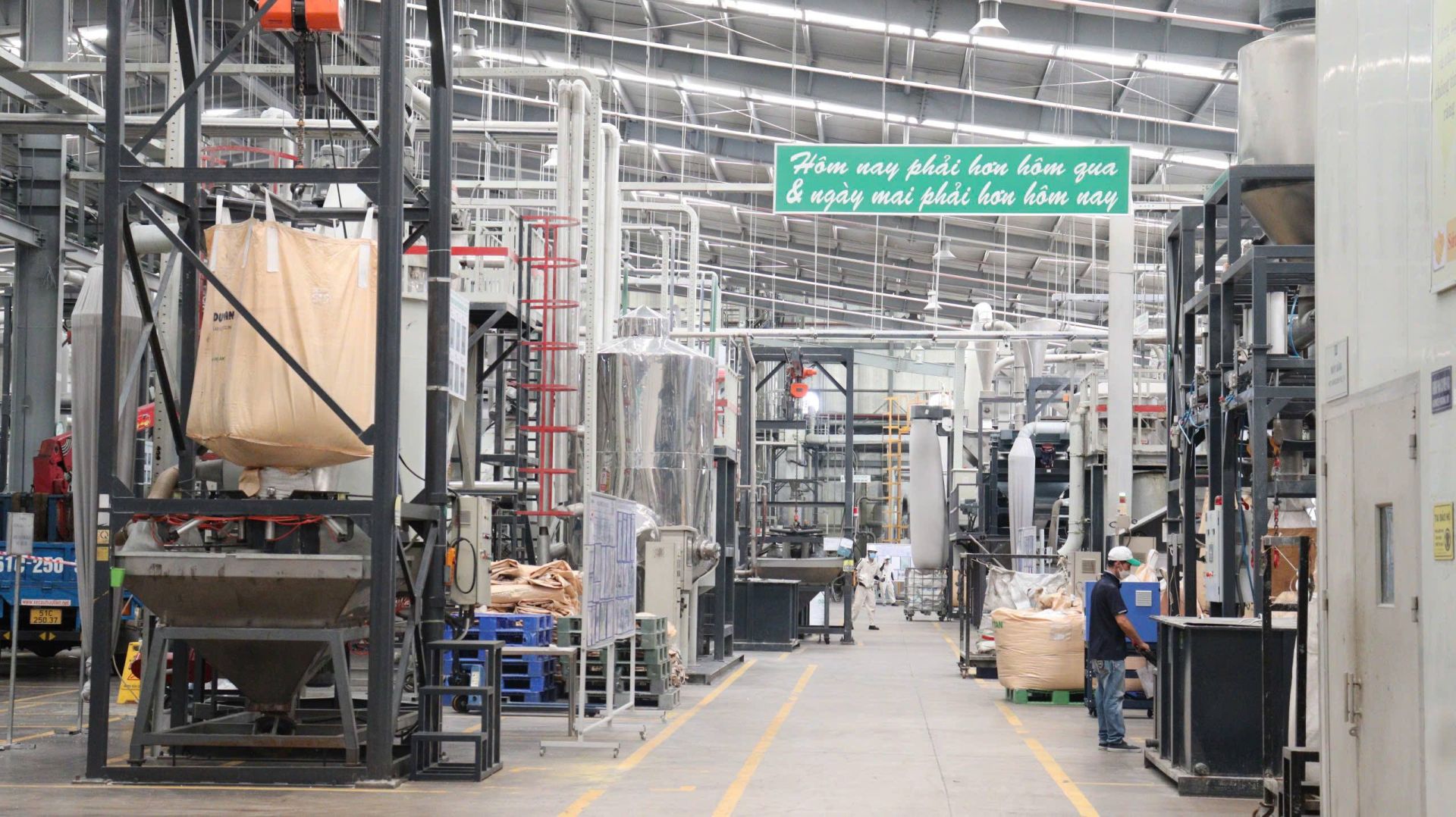 Tây Ninh công nghiệp – xây dựng tăng trưởng mạnh, đẩy nhanh đầu tư công và hạ tầng trọng điểm Tây Ninh công nghiệp – xây dựng tăng trưởng mạnh, đẩy nhanh đầu tư công và hạ tầng trọng điểm