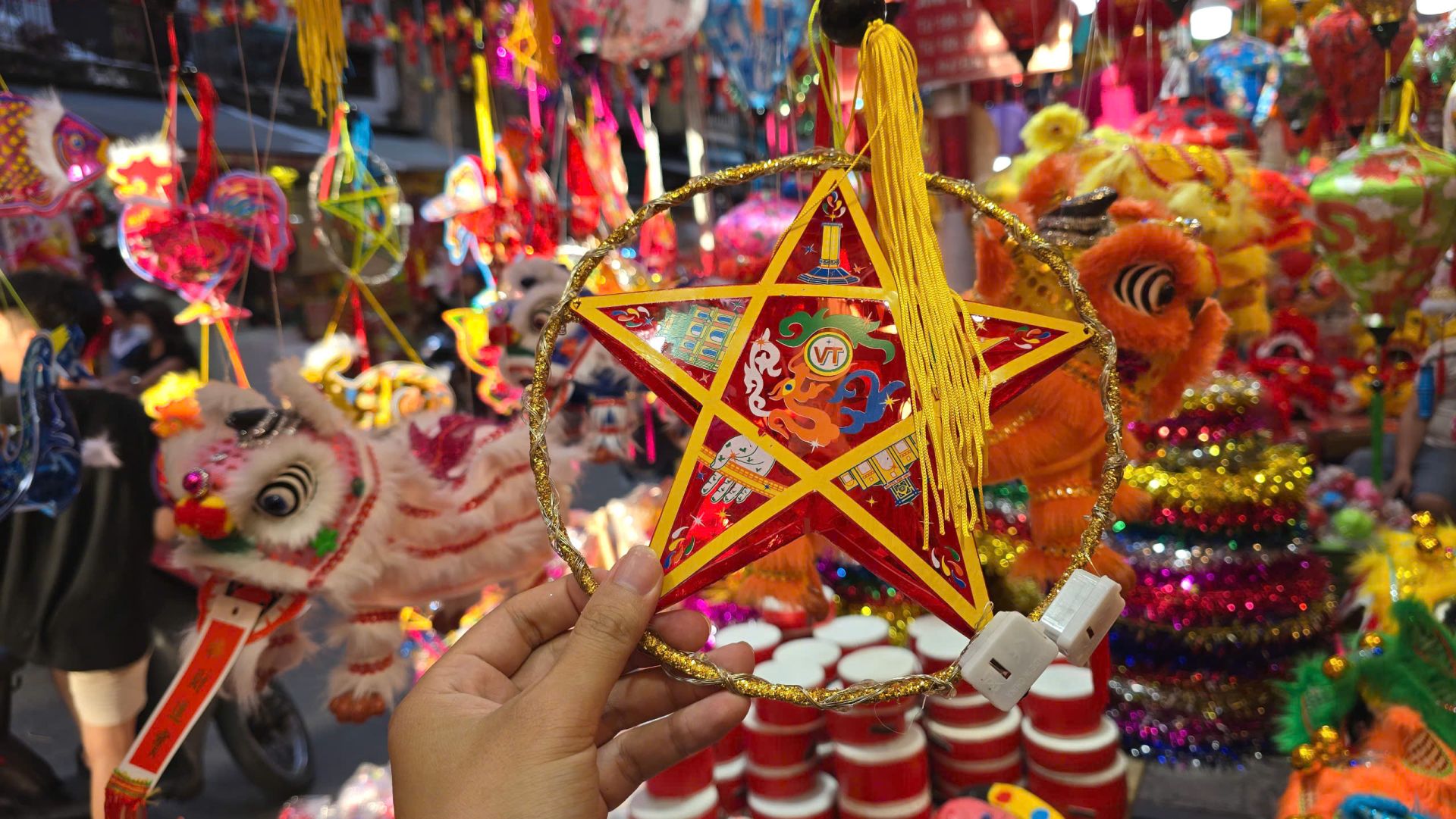 Mặc dù vậy sự 