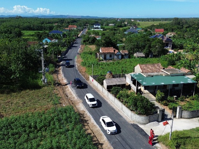 Một đoạn của tuyến đường Sen Bàng do Tập đoàn Sơn Hải đầu tư, thi công.