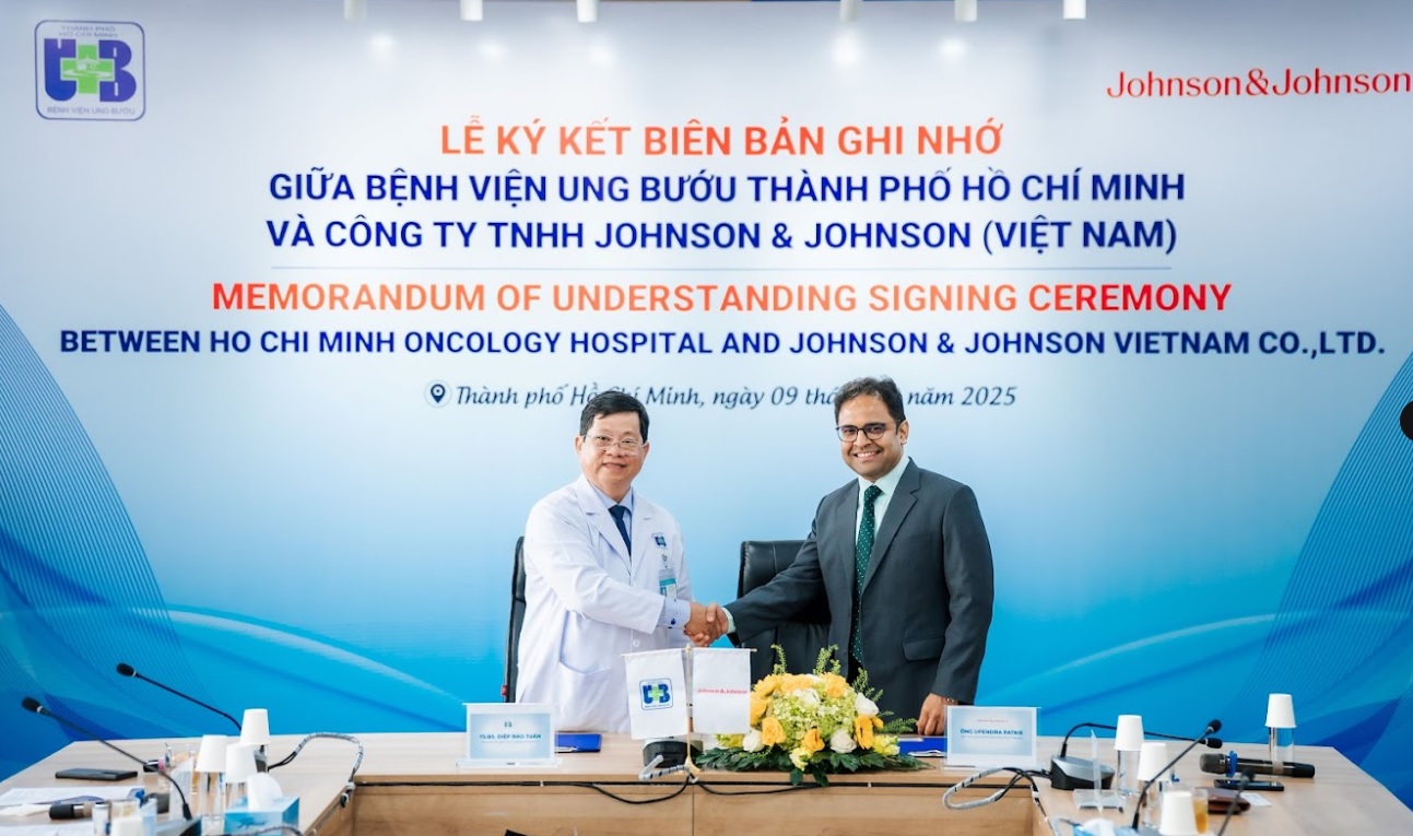 Johnson & Johnson ký kết Biên bản ghi nhớ hợp tác đầu tiên với Bệnh viện Ung bướu TP. Hồ Chí Minh