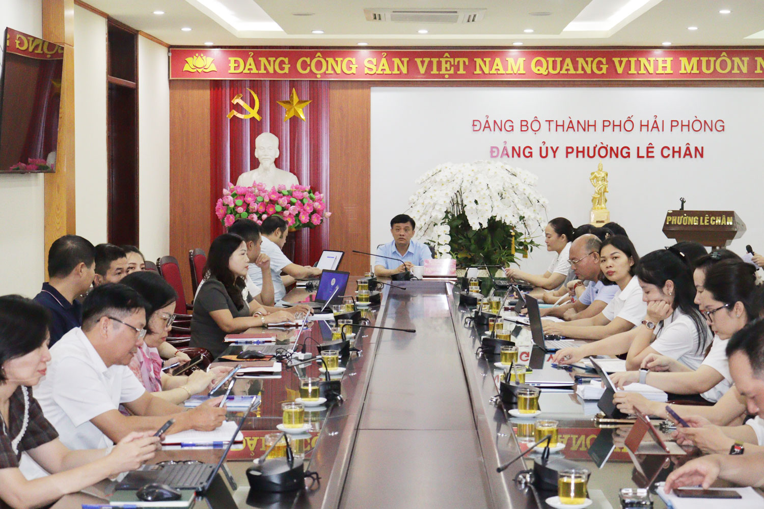 Phường Lê Chân tập huấn về ứng dụng trí tuệ nhân tạo (AI) cho cán bộ, công chức, viên chức