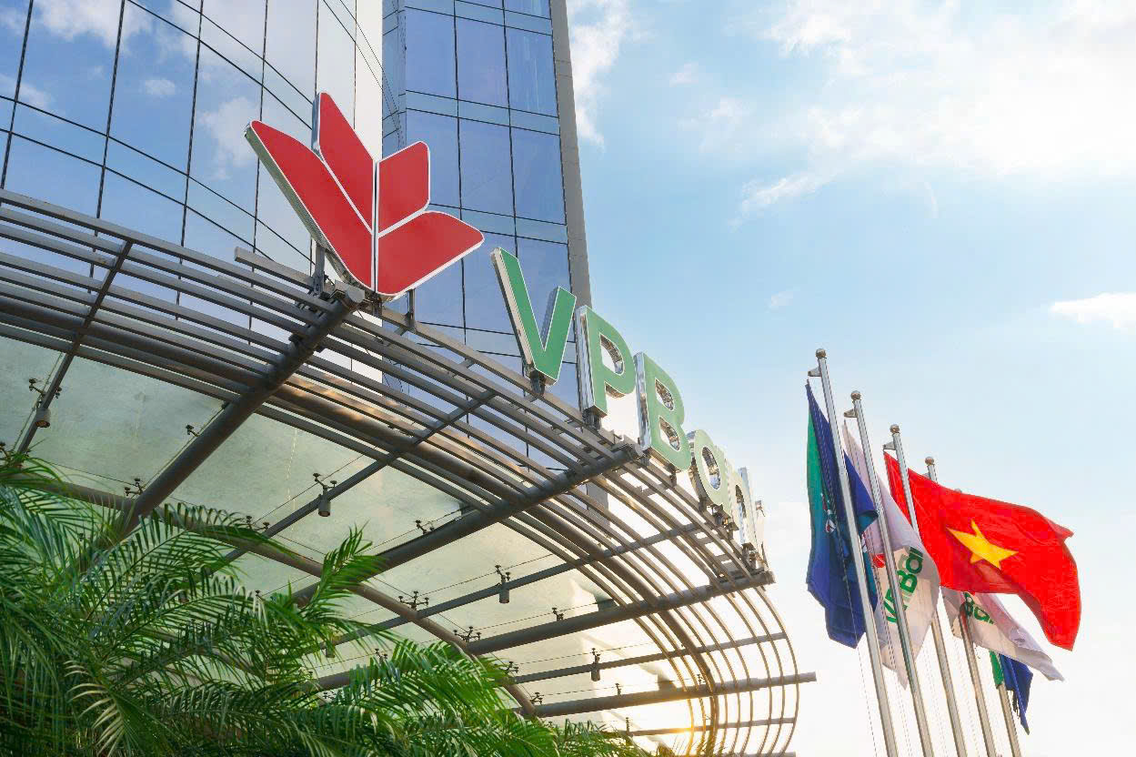 VPBank phát hành thành công 300 triệu USD trái phiếu bền vững quốc tế. VPBank phát hành thành công 300 triệu USD trái phiếu bền vững quốc tế.