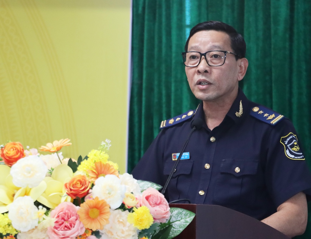 Đội trưởng Nguyễn Đăng Chinh phát biểu khai mạc Hội nghị. Ảnh: T.Bình.