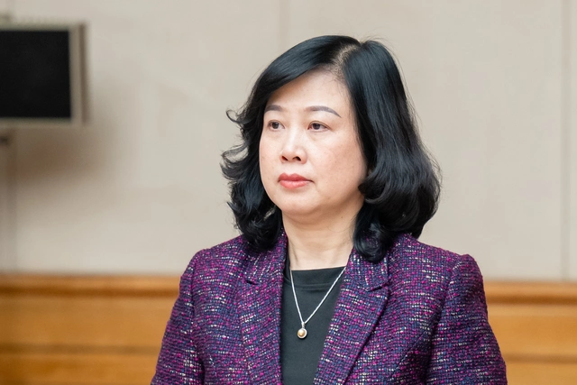 Bộ trưởng Đào Hồng Lan: Người khoẻ đỡ người yếu trong chính sách miễn viện phí