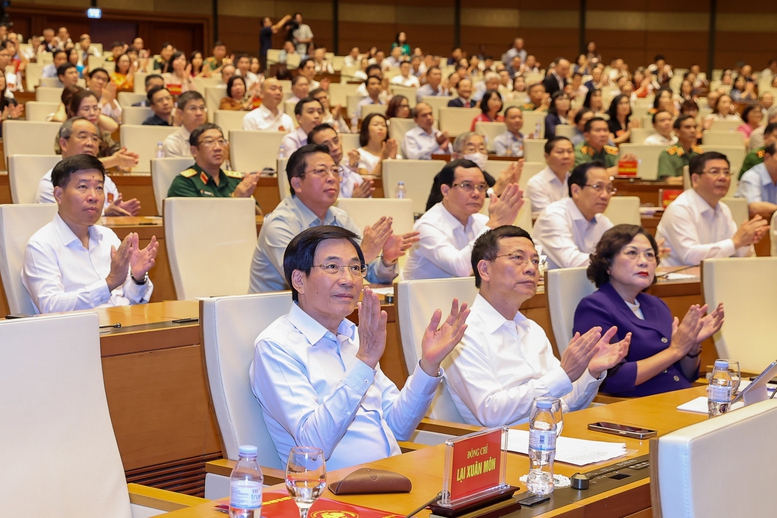 Các đại biểu dự Hội nghị tại điểm cầu chính - Ảnh: VGP/Nhật Bắc Các đại biểu dự Hội nghị tại điểm cầu chính - Ảnh: VGP/Nhật Bắc